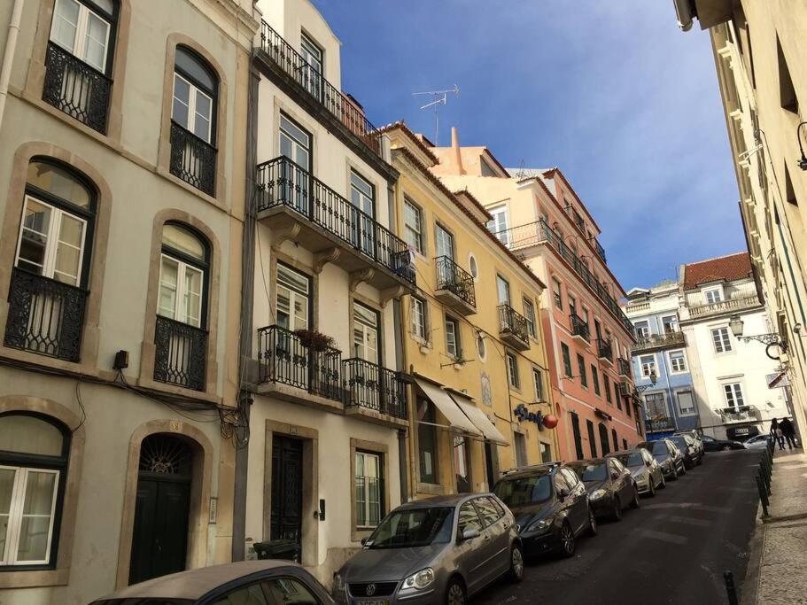 Sm2 Romantic Home By The Gardens Pr Real & Bairro Alto Lissabon Exterior foto