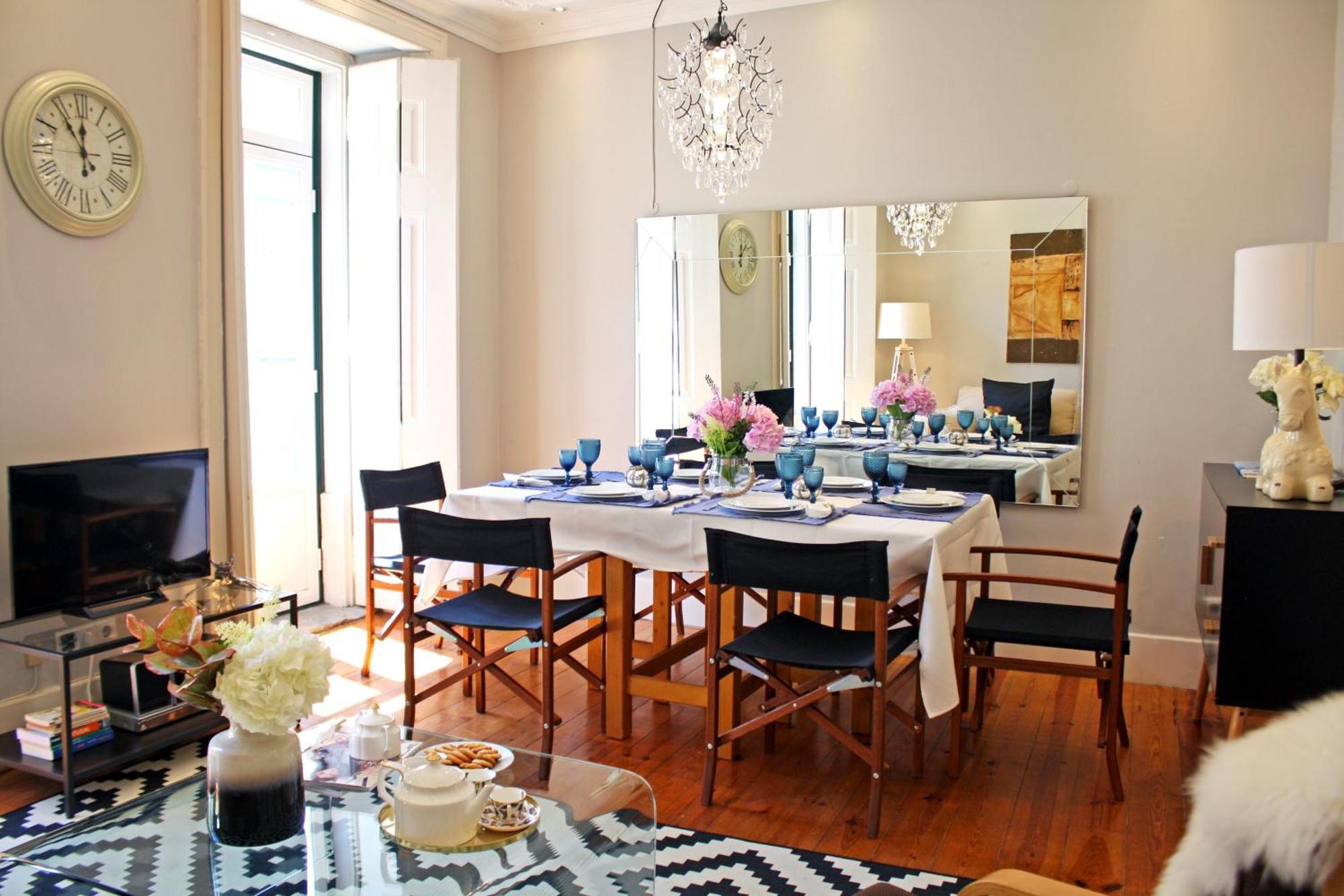 Sm2 Romantic Home By The Gardens Pr Real & Bairro Alto Lissabon Exterior foto