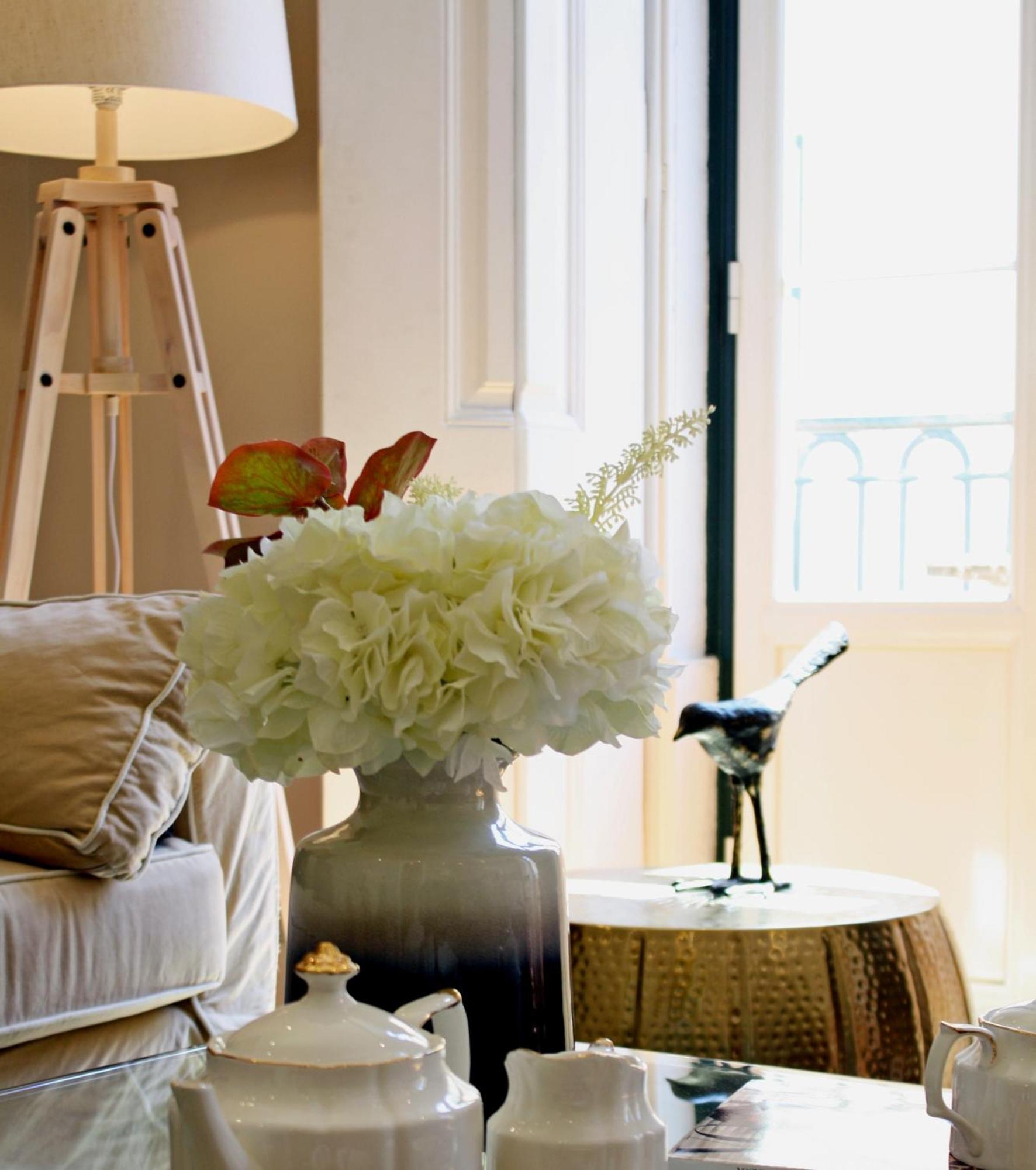 Sm2 Romantic Home By The Gardens Pr Real & Bairro Alto Lissabon Exterior foto